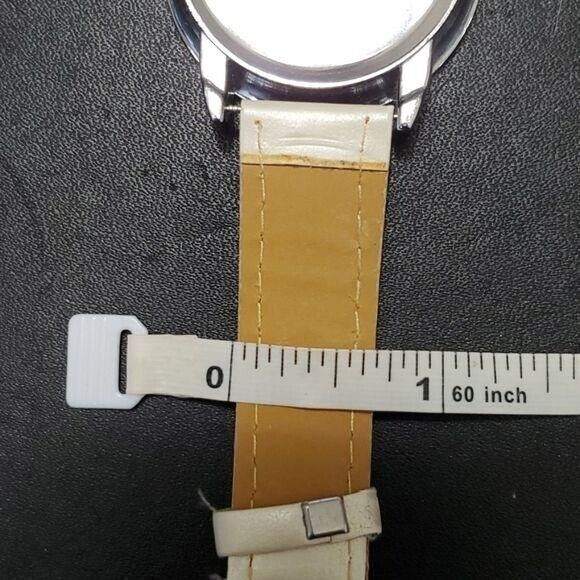Cream and silver tone Hello Kitty watch